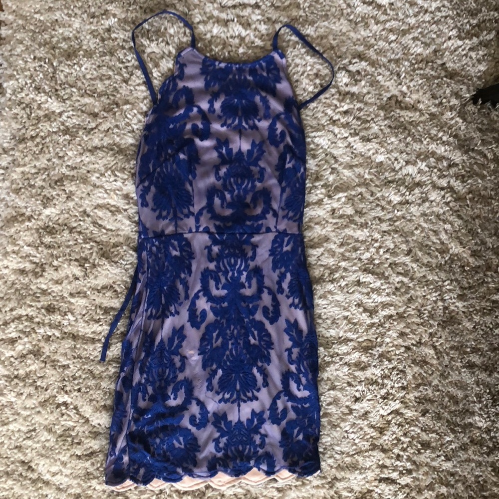 Lace Mini Dress - Picture 2 of 5